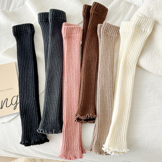 Lace-trimmed warm leg warmers for women, calf slouch socks, knitted wool foot warmers, 45cm long when laid flat.