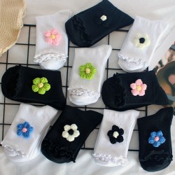 Korean style trendy wool flower socks for women, handmade flower socks with ruffled edges, sweet and three-dimensional flower mid-calf socks, Instagram socks.