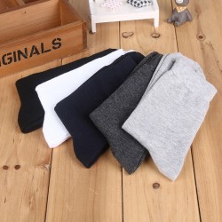 New Solid Color Men's Cotton Socks - Business Mid-Calf Socks, Sweat-Absorbent Sports Socks, In-Stock for Wholesale